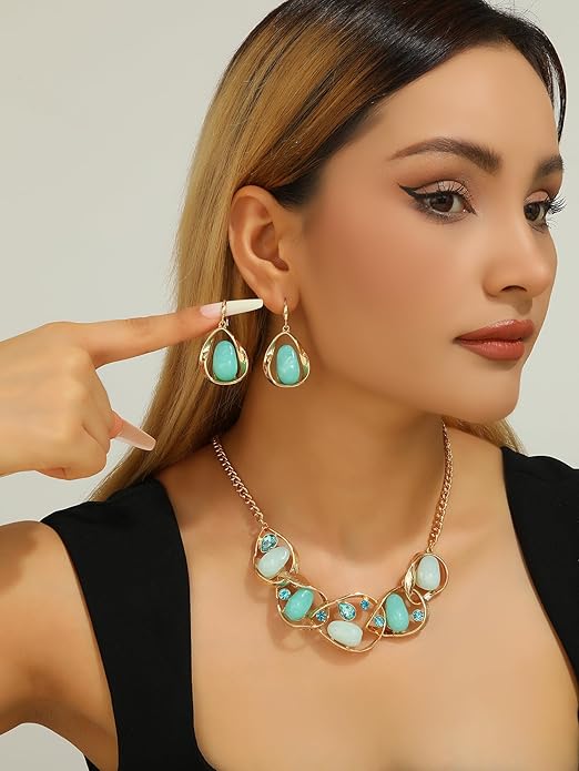 Chunky Statement Jewelry Set Blue Ocean Seashell Choker Necklaces Earrings Set for Women Pearl Bib Collar Necklaces for Party Prom Pageant Summer Fashion Jewelry Unique Birthday Gift