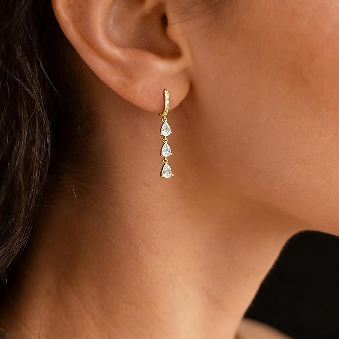 Gold Earrings for Women Trendy, Simple Dainty 14K Gold Plated Paperclip Square Chain Link Dangle Hoops Earrings Pin Stud Huggie Earrings Lightweight Hypoallergenic Minimalist Aesthetic Gold Jewelry for Christmas Gifts