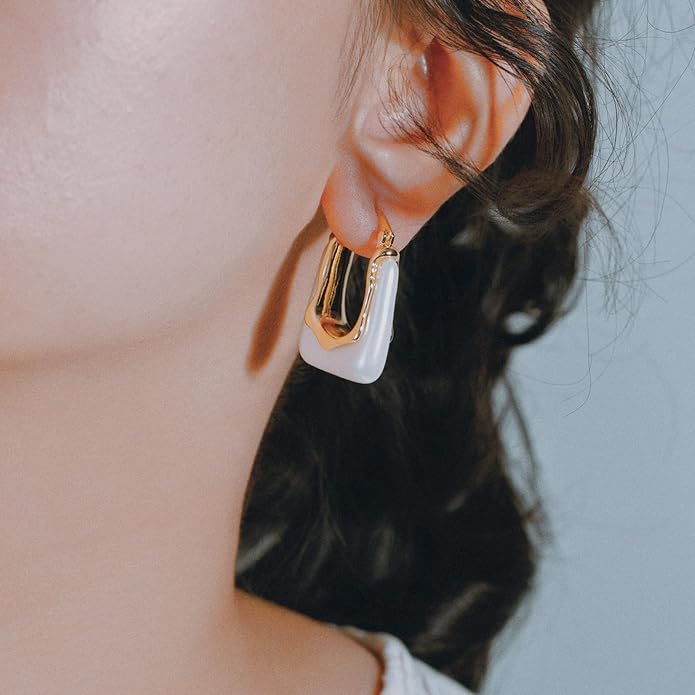 Acrylic Hoop Earrings Chunky Huggie Statement Vintage Earrings Cute Resin Drop Earring Trendy Jewelry Gifts for Women