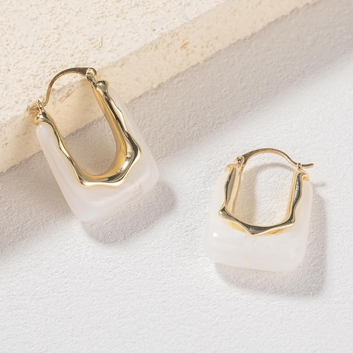 Acrylic Hoop Earrings Chunky Huggie Statement Vintage Earrings Cute Resin Drop Earring Trendy Jewelry Gifts for Women