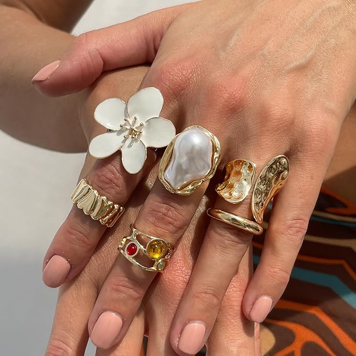 CJIAYUJEW Chunky Gold Flower Rings Pearl Stacking Statement Rings for Women Silver Chunky Knuckle Ring Set Adjustable Pearl Finger Ring Sets