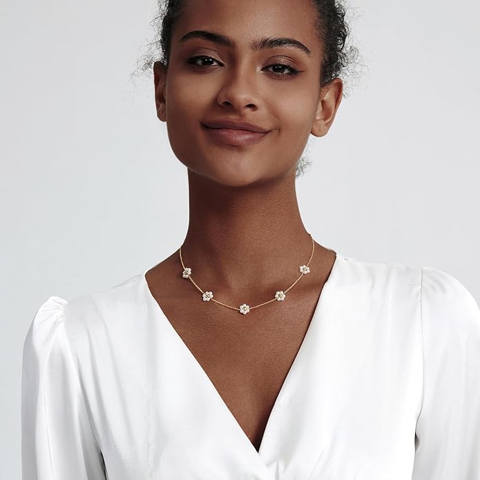 Zeffy Pearl Necklace 4MM/6MM/8MM Dainty Round Imitation Pearl Choker Necklace Wedding Pearl Necklace Delicate Jewelry for Women Simple Bridesmaid Jewelry Gifts