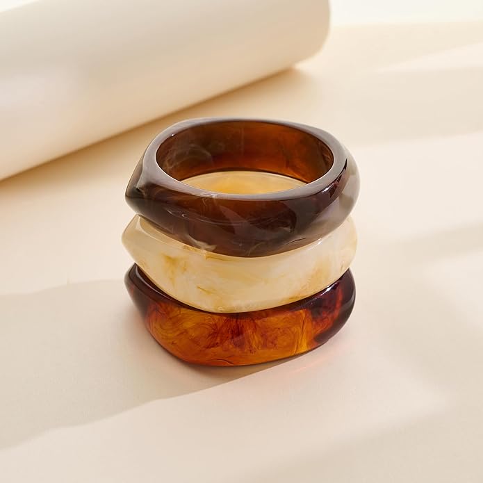 Chunky Resin Bracelet for Women Vintage Tortoiseshell Resin Bangle Bracelets Set Wide Acetate Wristband Acrylic Bracelet Statement Jewelry