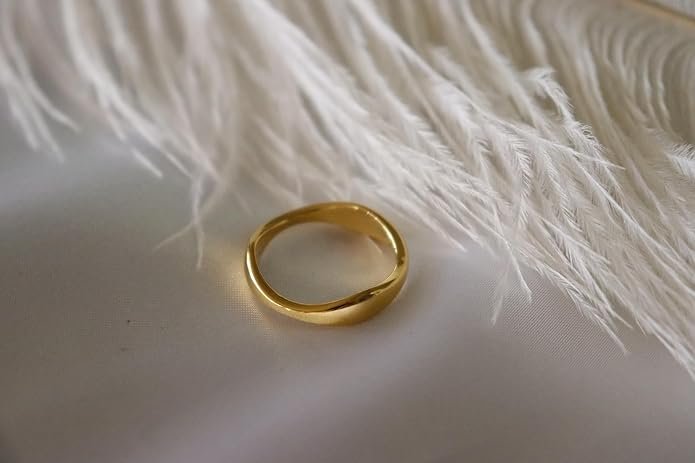 Elegant 18K Gold Plated Stainless Steel Ring – Fine Metal-Plated Jewelry with Durable, Scratch-Resistant Design for Daily Wear & Special Occasions