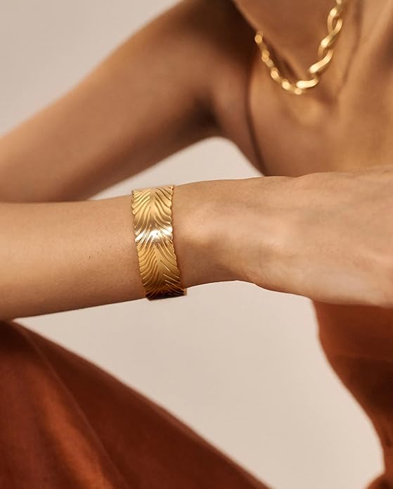 PERNNLA PEARL Dainty Gold Bar Bracelet for Women Simple Delicate Thin Cuff Bangle Hook Bracelet 18K Gold Plated Handmade Minimalist Jewelry
