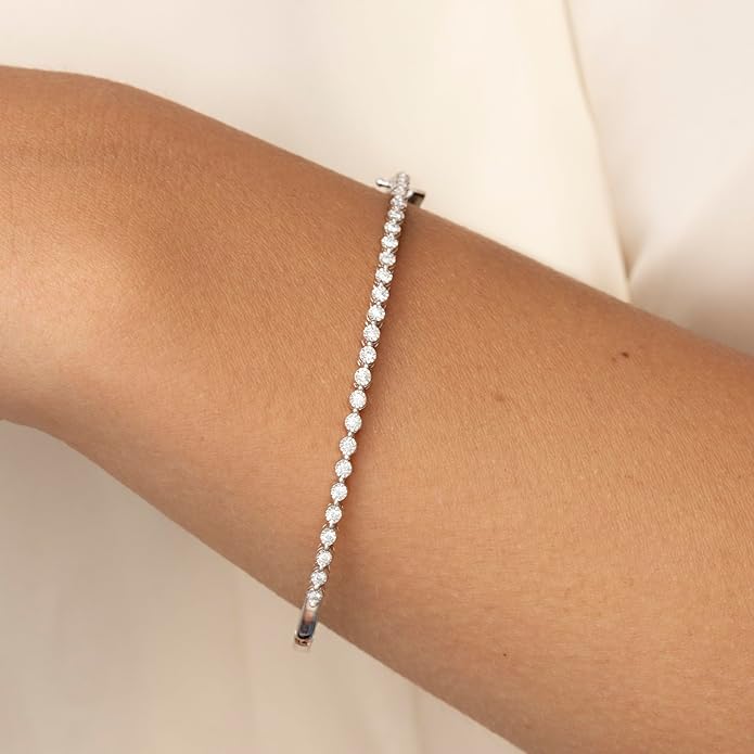 Reeds 1/4ctw Diamond Sterling Silver Bangle Bracelet