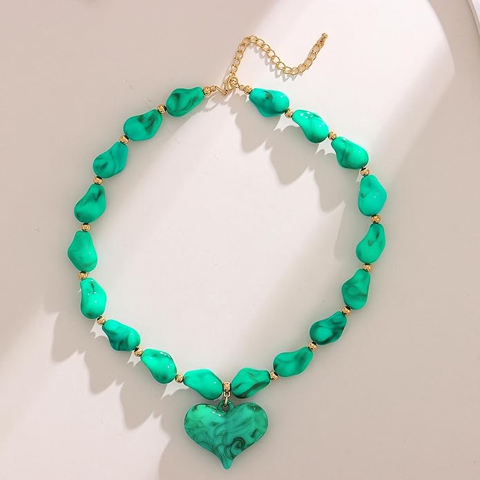 Large Acrylic Heart Necklaces for Women Chunky Puffy Heart Pendant Necklace Exaggerated Statement Love Beaded Choker Necklace Jewelry