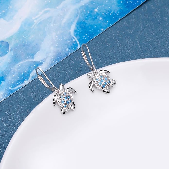 FLYOW 925 Sterling Silver Cute Animal Jewelry Hummingbird/Butterfly/Wolf/Corgi/Cat/Snake/Spider/Bat/Penguin/Bear/Opossum/Frog/Guinea Pig for Women Mother Friend Animal Lovers