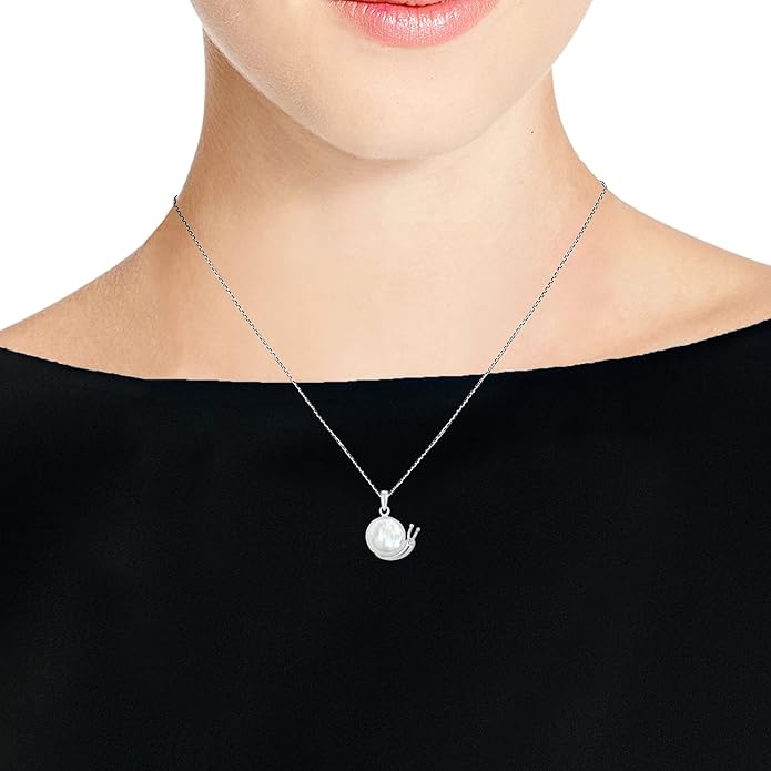 AeraVida Adorable Little Snail on Mother of Pearl Sterling Silver Animal Pendant Necklace | Adorable Snail Pendant Necklace for Women | Animal Inspired Accessory for Anniversary Jewelry Gift