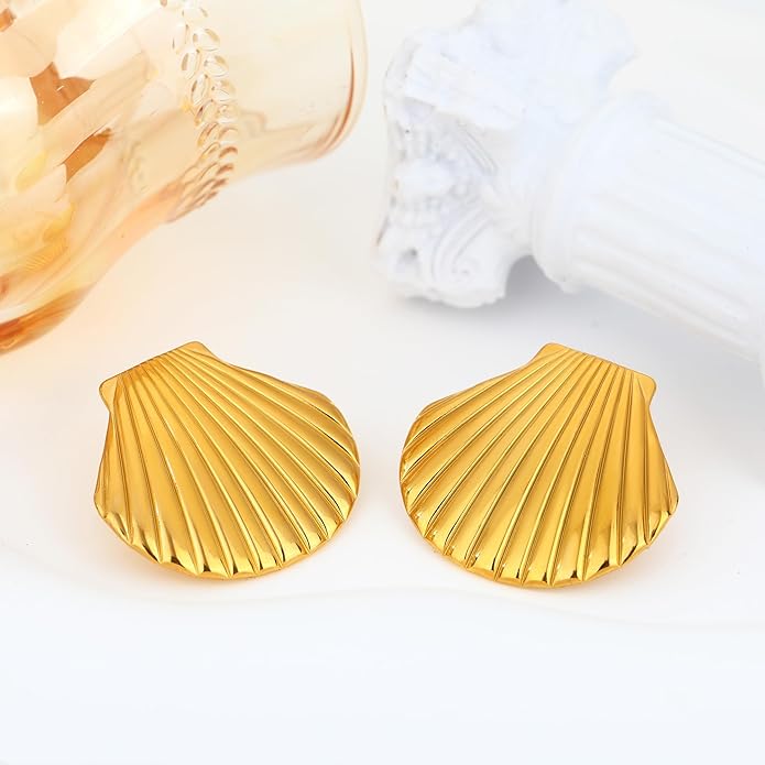 MISS RIGHT Gold Shell Earrings for Women, Stainless Steel Sea Shell Stud Seashell Earrings Beach Jewelry, Hypoallergenic Lightweight Summer Earrings