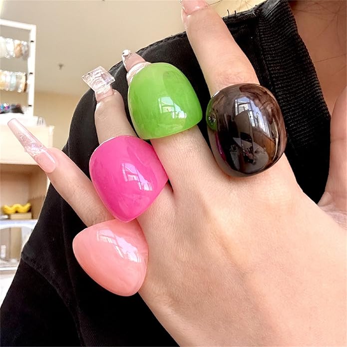 PINK TOWN Resin Chunky Ring, Multicolor Acrylic Stackable Rings Set Vintage Plastic Knuckle Rings Aesthetic Y2k Statement Rings Thick Dome Finger Joint Ring for Women