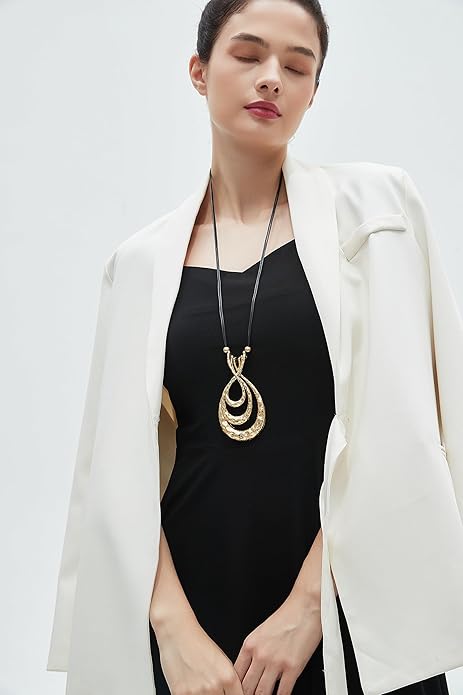 GelConnie Leather Necklace for Women Large Pendant Long Brown Necklace Circle Leather Choker Vintage Sweater Necklace Gold Chunky Boho Necklaces for Women