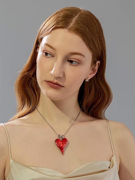 Heart Pendant Necklace for Women, Dainty Cute Pendant Necklaces Women's Trendy Simple Jewelry Gifts for Valentines