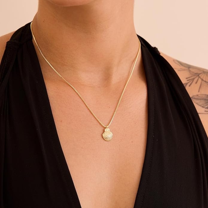 14K Gold Plated Dainty Pendant Butterfly Bead Boot Bee Baseball Flower Compass Airplane Heart Hummingbird Tree Necklace Simple Jewelry Gift for Women