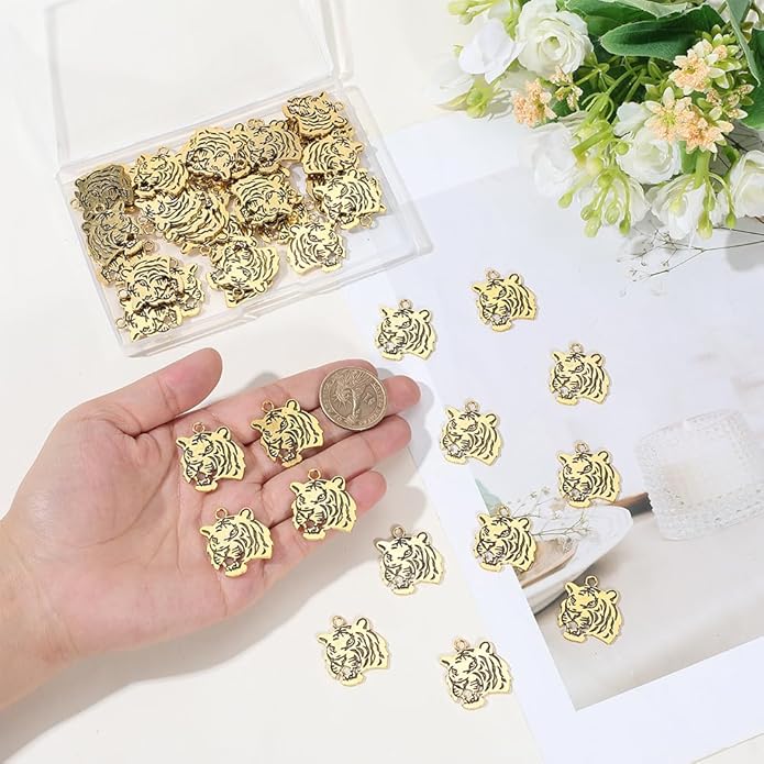30pcs Tiger Head Charm Animal Tiger Pendants Alloy Tigers Charm Beads Dangle Charms for Jewelry Making Necklace Bracelet Keychain Earring DIY Craft Accessories