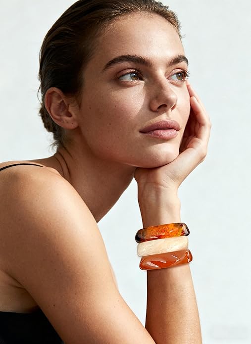 Acrylic Resin Bangles Bracelets for Women Wide Irregular Geometric Wristband Statement Bracelet Punk Chunky Acrylic Resin Bangle