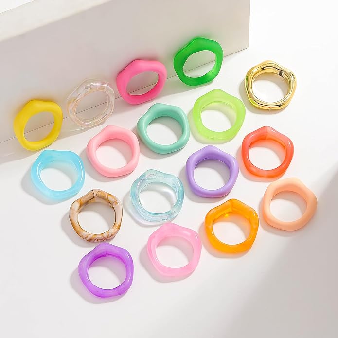 Colorful Acrylic Resin Knuckle Rings Set for Women, Chunky Leopard Print Candy-Colored Stackable Rings, Trendy Translucent Statement Ring for Everyday Party Wear Bulk Assortment