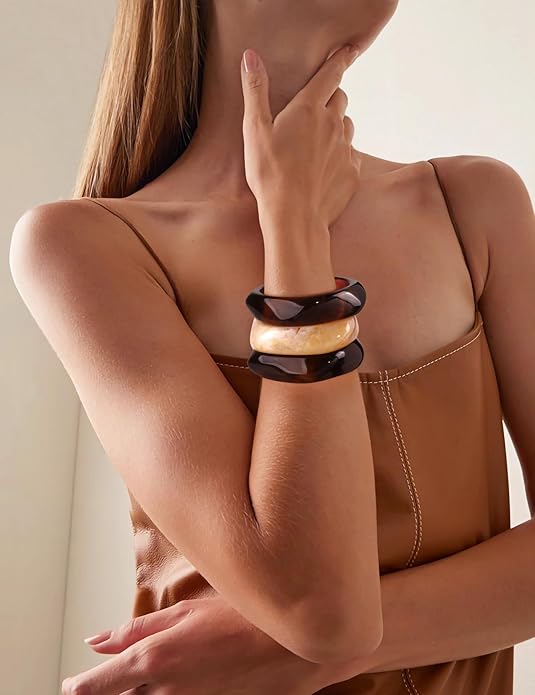 Chunky Resin Bracelet for Women Vintage Tortoiseshell Resin Bangle Bracelets Set Wide Acetate Wristband Acrylic Bracelet Statement Jewelry