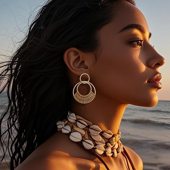 Raffia Hoop Earrings for Women Fun Boho Summer Beach Earrings Lightweight Handmade Straw Wicker Rattan Dangle Earrings Statement Geometric Round Drop Earrings
