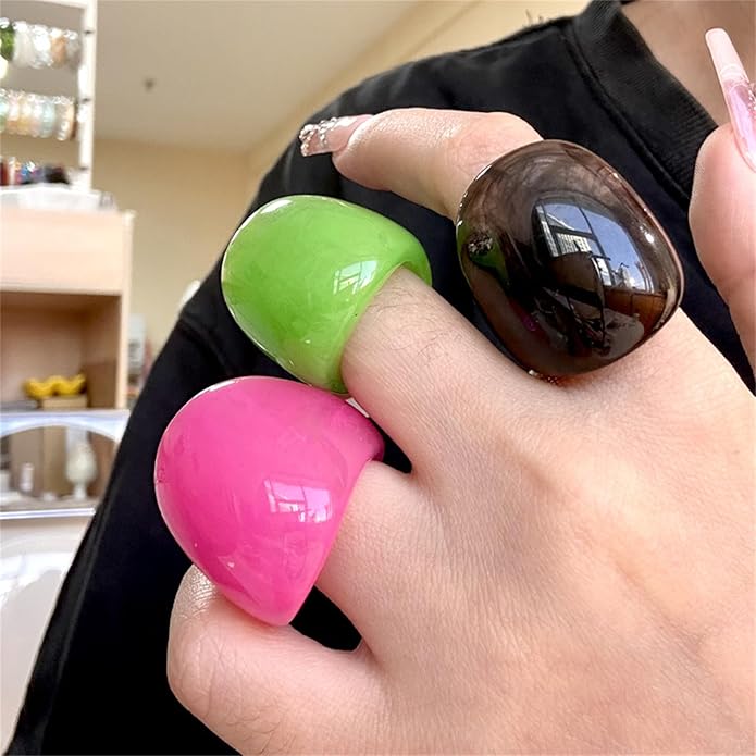 PINK TOWN Resin Chunky Ring, Multicolor Acrylic Stackable Rings Set Vintage Plastic Knuckle Rings Aesthetic Y2k Statement Rings Thick Dome Finger Joint Ring for Women