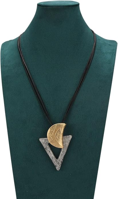 Boho Leather Necklace Women Bohemian Brown Circle Pendant Necklace Choker Long Necklaces for Women Boho Ring Large Pendant