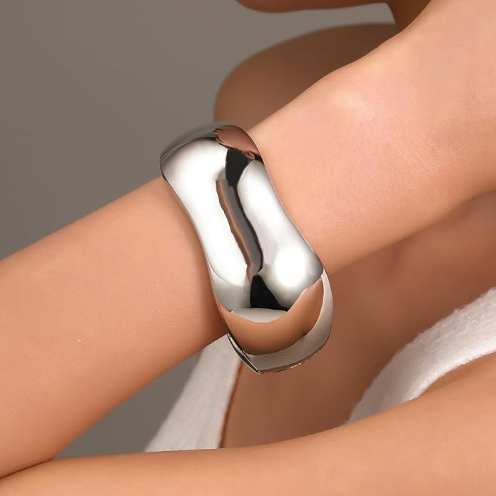 Chunky Gold/Silver Gold Cuff Bangle Bracelets for Women Trendy Hinged Cuff Open Wide Chunky Gold Bracelet Minimalist Bangle Jewelry Gift