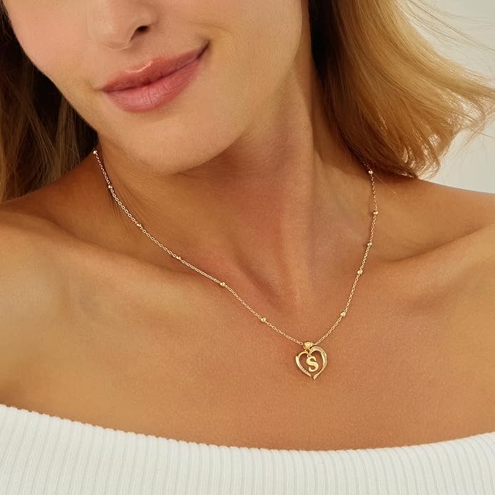 Cicy Bell Womens Heart Initial Necklace for Women 18k Gold Plated Shell Personalized Letter Pendant Necklace 17.7'' with 2'' Extender