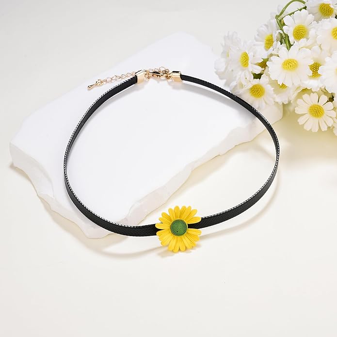 Yonhon Black Choker Necklace for Women,Gold/Siver Tone Choker Necklace with Elegant Pendantant