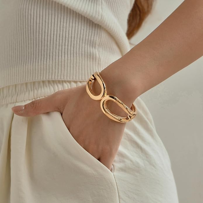 MUYAN Polished Chunky Hinged Bangle Bracelet for Women Trendy Twisted Statement Cuff Bracelet Fashion Jewelry