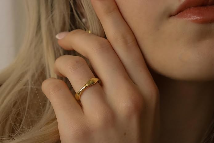 Elegant 18K Gold Plated Stainless Steel Ring – Fine Metal-Plated Jewelry with Durable, Scratch-Resistant Design for Daily Wear & Special Occasions