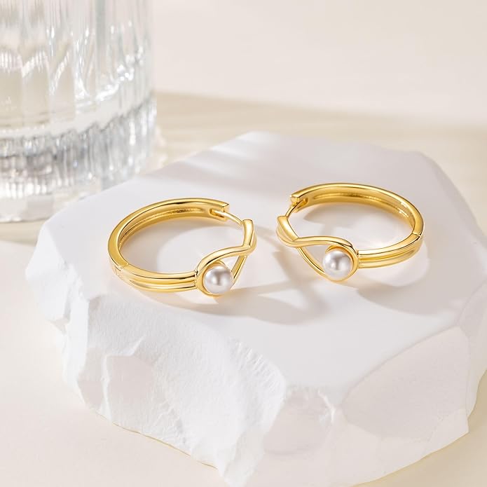 Gold Hoop Earrings for Women 14K Gold Earrings for Women Pearl Hoops Earring for Womens Hoop Gentle Romantic Design Womens Hoops Earring