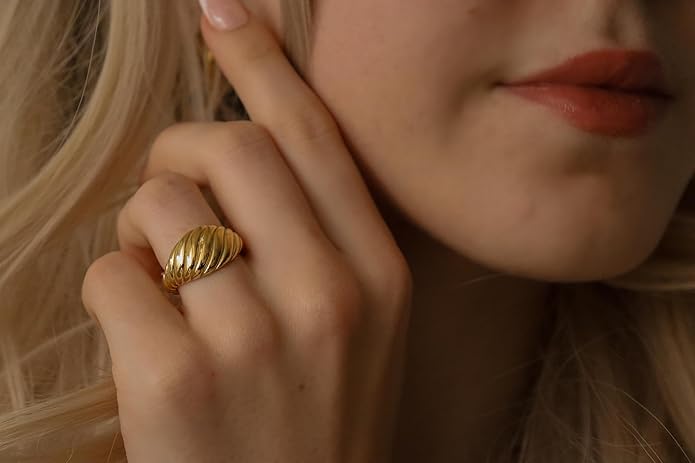 Elegant 18K Gold Plated Stainless Steel Ring – Fine Metal-Plated Jewelry with Durable, Scratch-Resistant Design for Daily Wear & Special Occasions