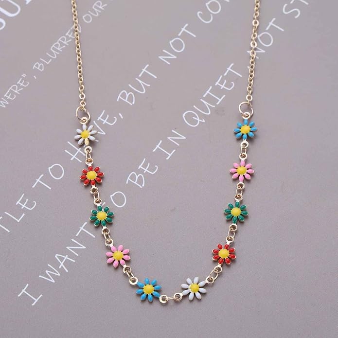 Vintage Layered Colorful Flower Necklace Multi Color Daisy Flower Choker Necklace Gold Rainbow Daisy Necklace Enamel Floral Necklace Chain Jewelry for Women