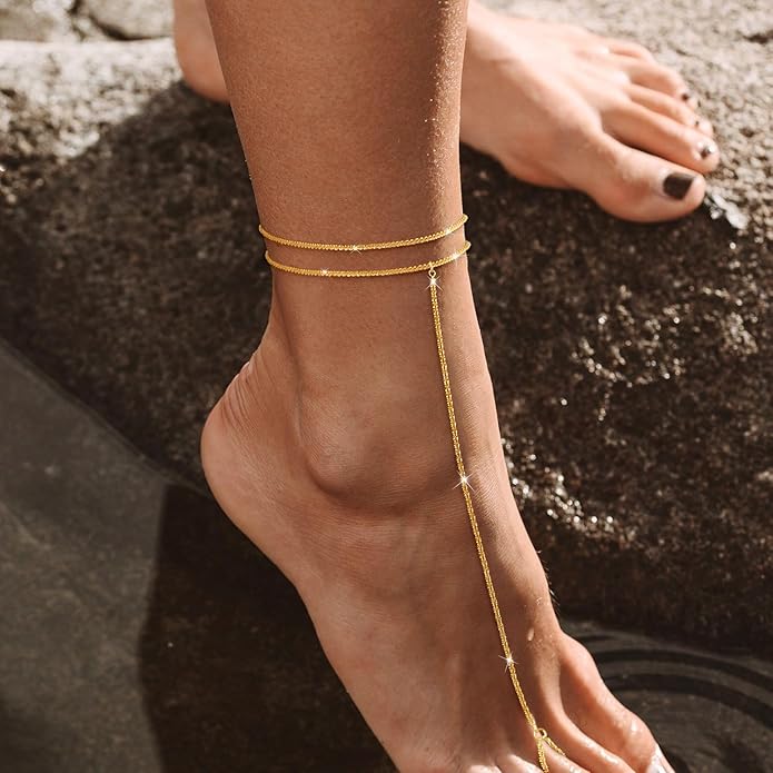 Foxgirl Gold Ankle Bracelets for Women 14K Gold Plated/Silver Anklets for Women Waterproof Minimalist Cuban Link Anklets Set Dainty Layered Ankle Bracelets Anklets for Women Gold Anklet Jewelry Gifts