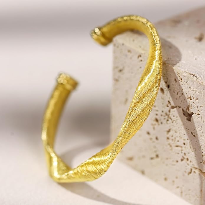 Cuffs Bracelet for Women Minimalist Gold Coil Craft Cuff Bracelet Italian Coil Craft Handmade Jewelry Christama Birtherday Gift