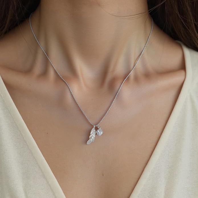 Snake Butterfly Necklace for Women Y2k Irregular Round Bead Pendant Women's Jewelry