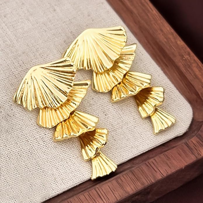 Seashell Starfish Earrings Beach Jewelry for Women Pearl Drop Shell Earrings Ocean Beachy Fashion Accessories Womens Summer Outfits 2026 Tropical Vacation Outfits Beach Vacation Clothes Dresses