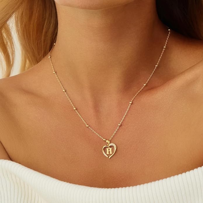 Cicy Bell Womens Heart Initial Necklace for Women 18k Gold Plated Shell Personalized Letter Pendant Necklace 17.7'' with 2'' Extender