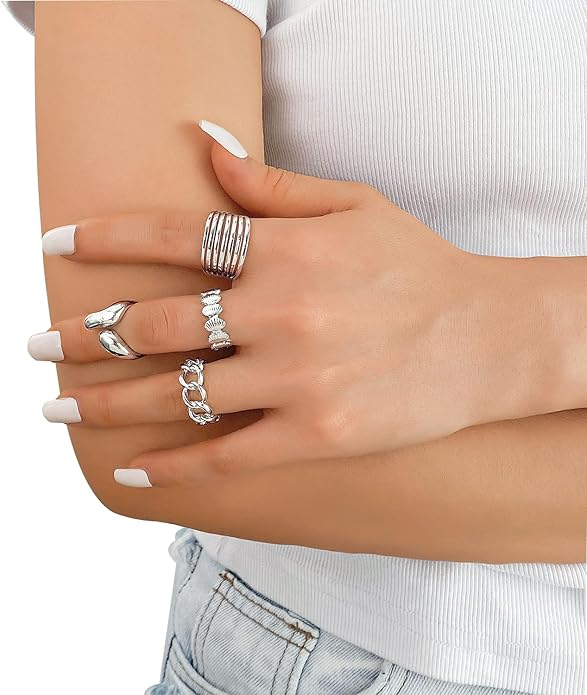 KISS WIFE Goldenen Silvery Black Kunckle Rings Set for Women, Dainty Simple Trendy Cute Stackable Finger Rings Pack, Perfect for Stacking Layering on Thumb and Knuckle, Mixed Size, Jewelry Gift