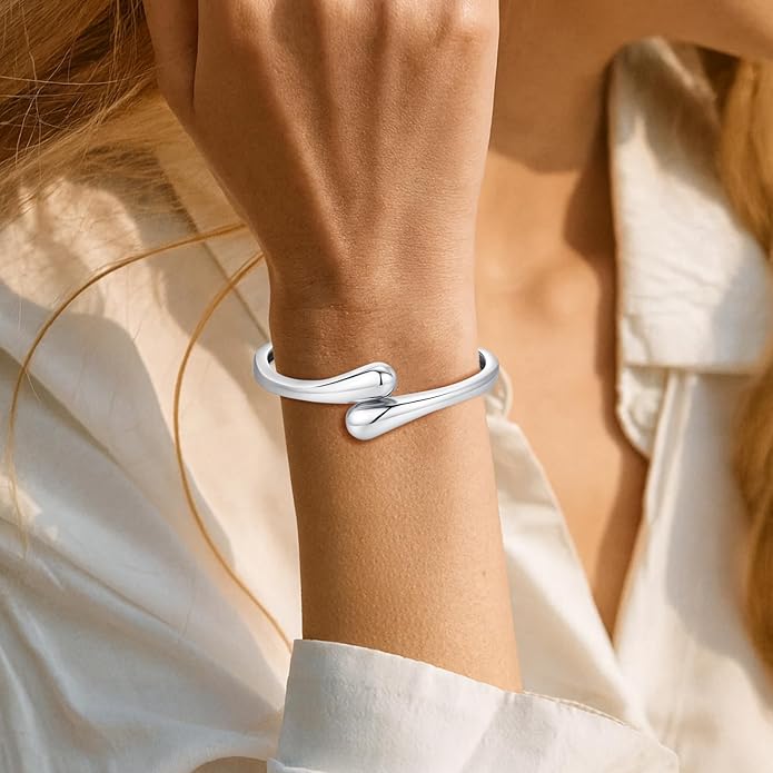 Chunky Gold Bangle Bracelets for Women Trendy 14K Gold Plated Cuff Bracelets Stack, Dainty Bracelet Sets Fashion Jewelry Gift