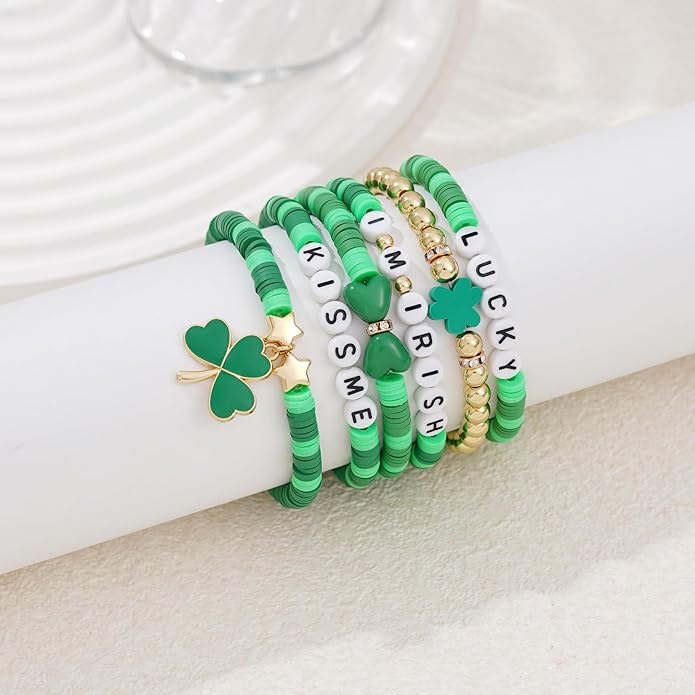 Heishi Beaded Stretch Bracelets for Women Stackable Polymer Clay Beads Bracelets Friendship Boho Summer Beach Bracelet Jewelry Set
