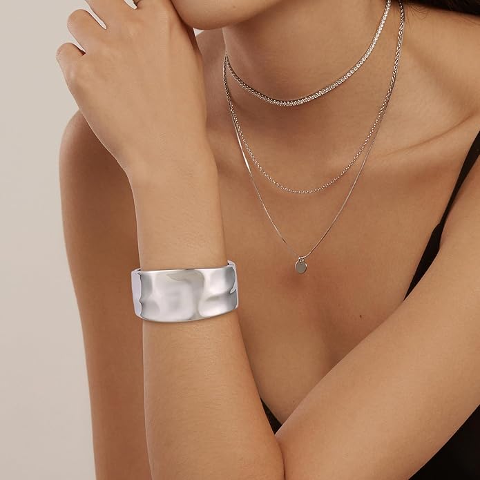 HZMAN Chunky Gold Cuff Bracelets for Women Thick Wide Bangle Bracelet Hammered Open Hinge Wrist Cuff Bracelet Jewelry Gift