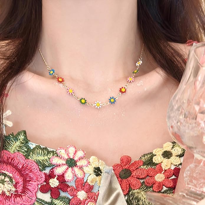Vintage Layered Colorful Flower Necklace Multi Color Daisy Flower Choker Necklace Gold Rainbow Daisy Necklace Enamel Floral Necklace Chain Jewelry for Women