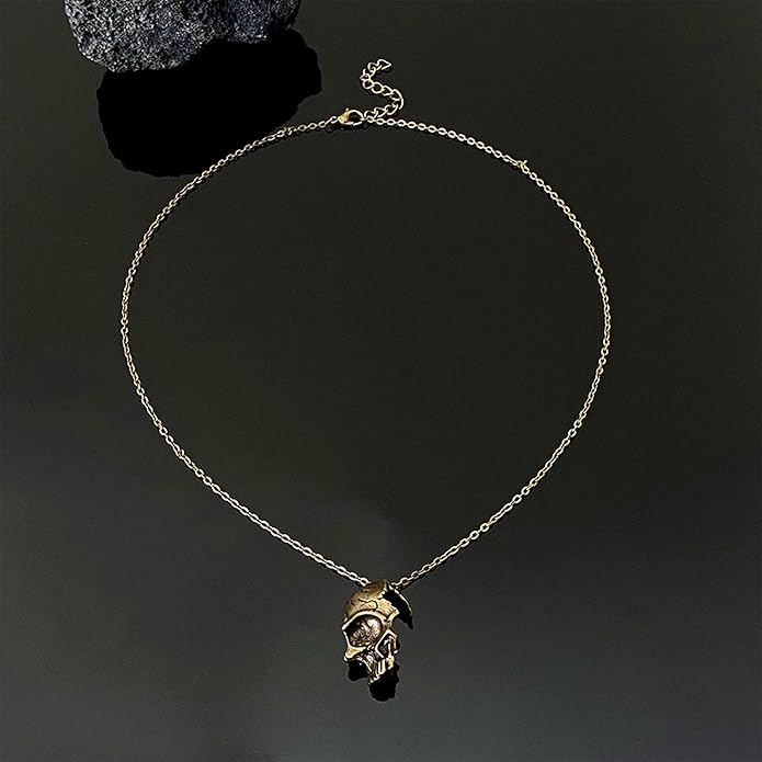 Retro Alloy Gothic Half-Face Skull Necklace Punk Rock Steampunk Skeleton Pendant Chain Vintage Gothic Jewelry for Men Women