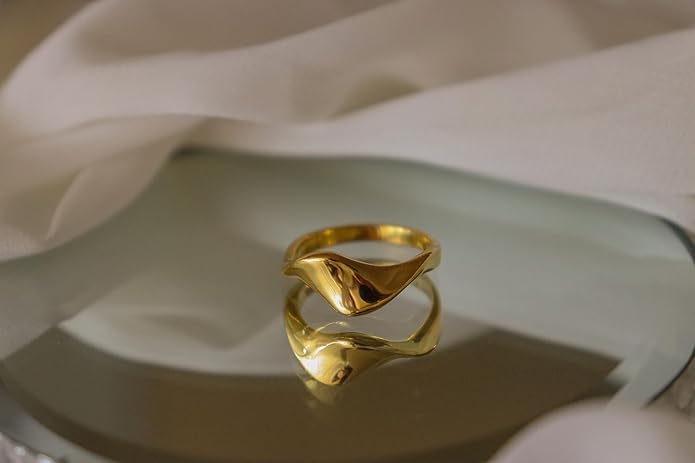 Elegant 18K Gold Plated Stainless Steel Ring – Fine Metal-Plated Jewelry with Durable, Scratch-Resistant Design for Daily Wear & Special Occasions