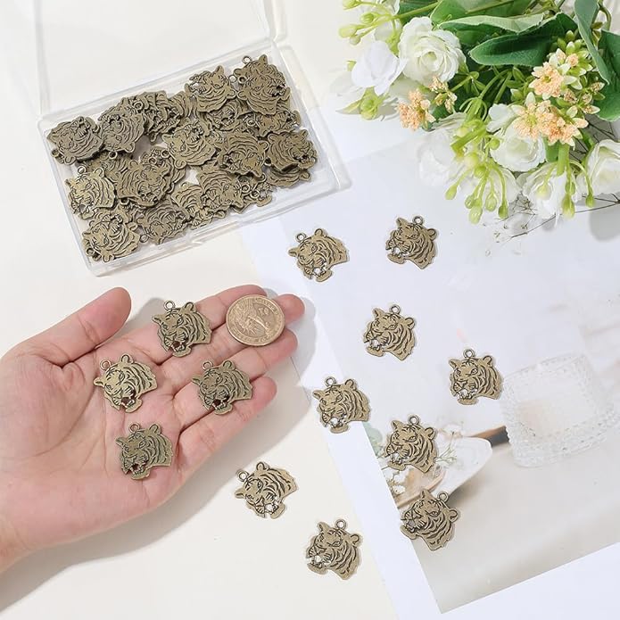 30pcs Tiger Head Charm Animal Tiger Pendants Alloy Tigers Charm Beads Dangle Charms for Jewelry Making Necklace Bracelet Keychain Earring DIY Craft Accessories