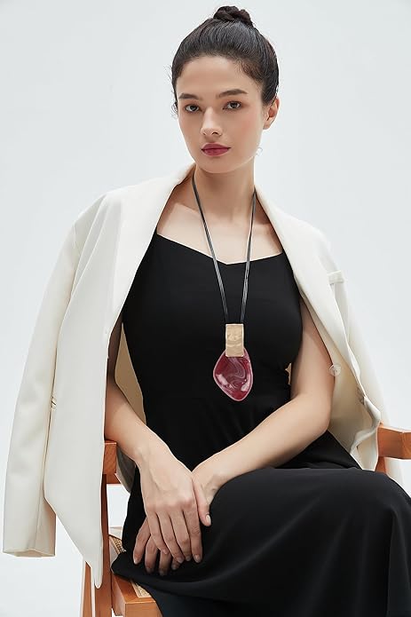 GelConnie Leather Necklace for Women Large Pendant Long Brown Necklace Circle Leather Choker Vintage Sweater Necklace Gold Chunky Boho Necklaces for Women