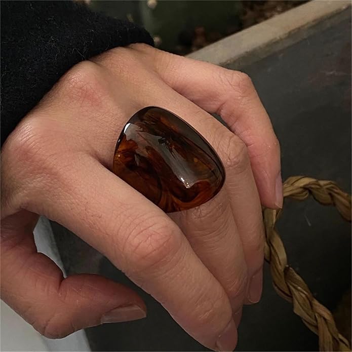 PINK TOWN Resin Chunky Ring, Multicolor Acrylic Stackable Rings Set Vintage Plastic Knuckle Rings Aesthetic Y2k Statement Rings Thick Dome Finger Joint Ring for Women