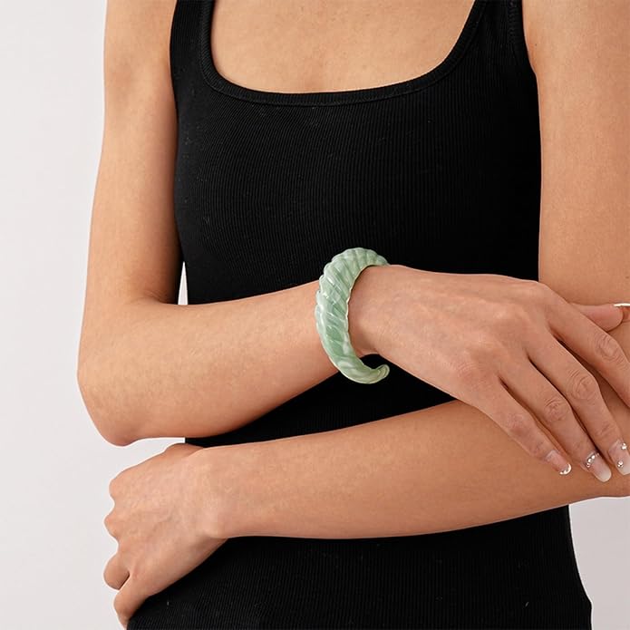 Chunky Acrylic Bracelet for Women,Vintage Candy Color Adjustable Bracelet Statement Irregular Geometry Wrist Bangle Classic Fashion Jewelry