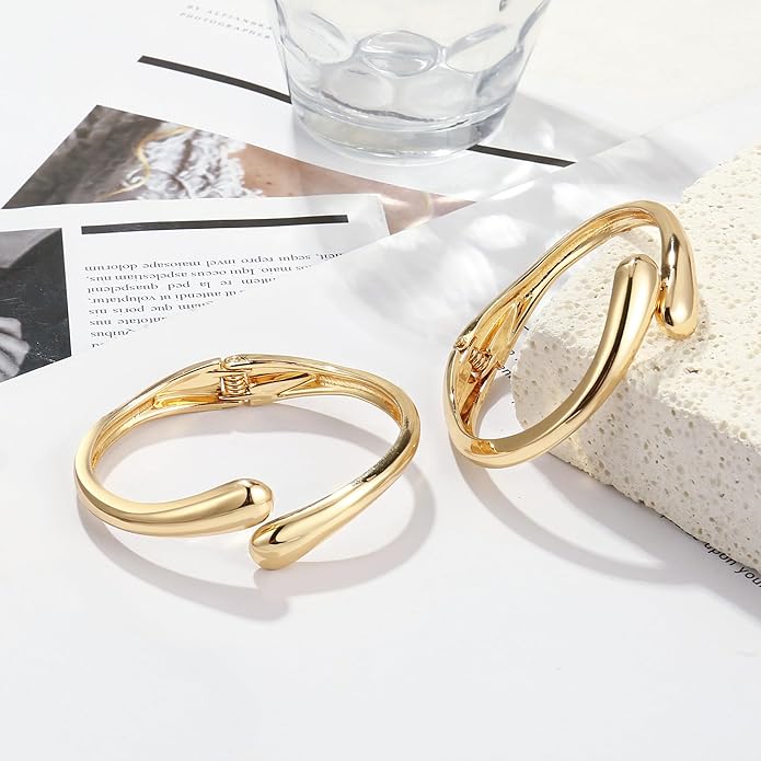 2Pcs Bangle Bracelets for Women Gold Arm Cuff 14k Gold Plated Chunky Gold Bangle Set Hinged Cuff Bracelets Trendy Arm Cuff Jewelry for Women